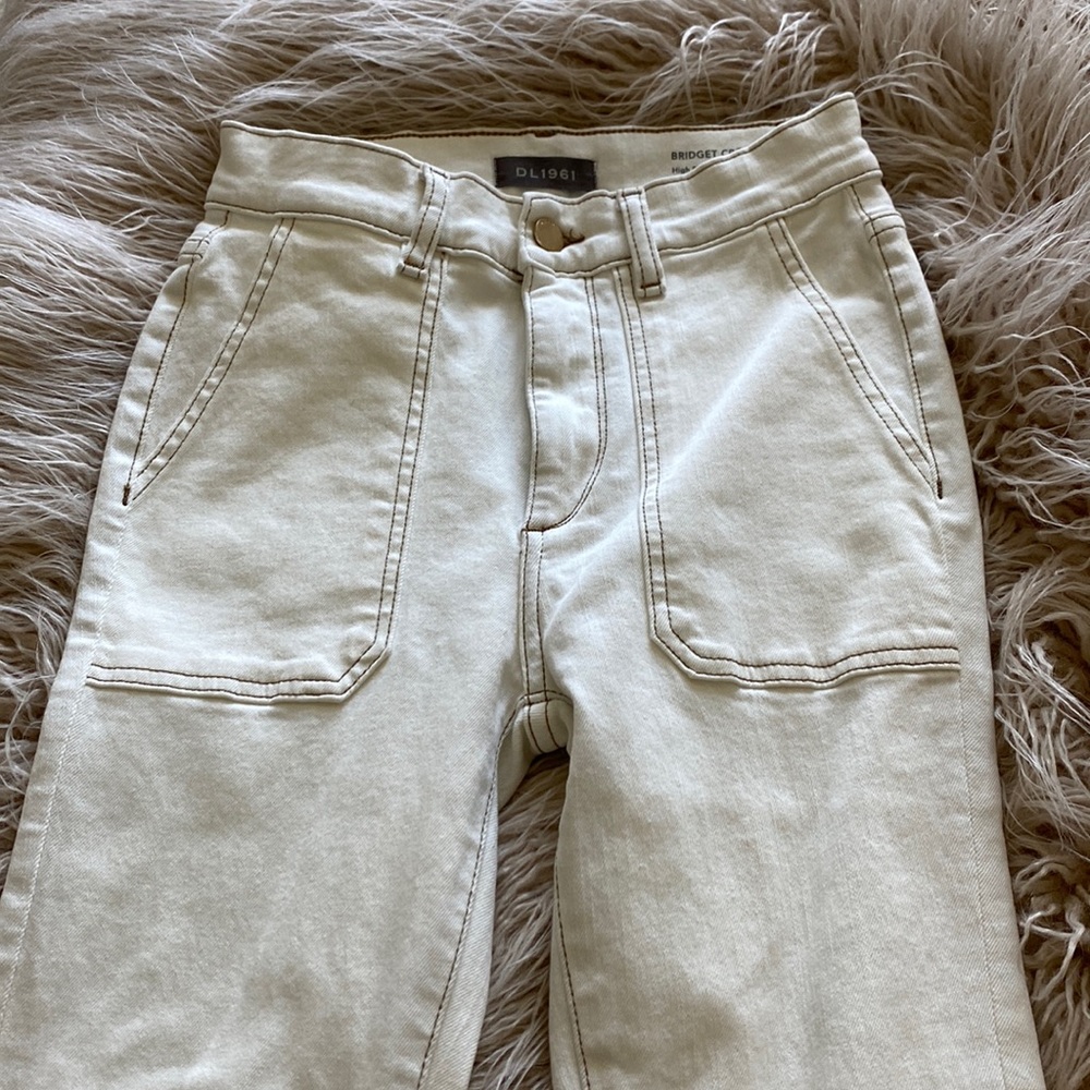 Size 24 DL1961 bootcut pant